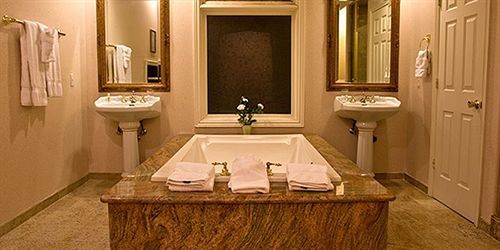 Inn At Churon Winery テメキュラ エクステリア 写真